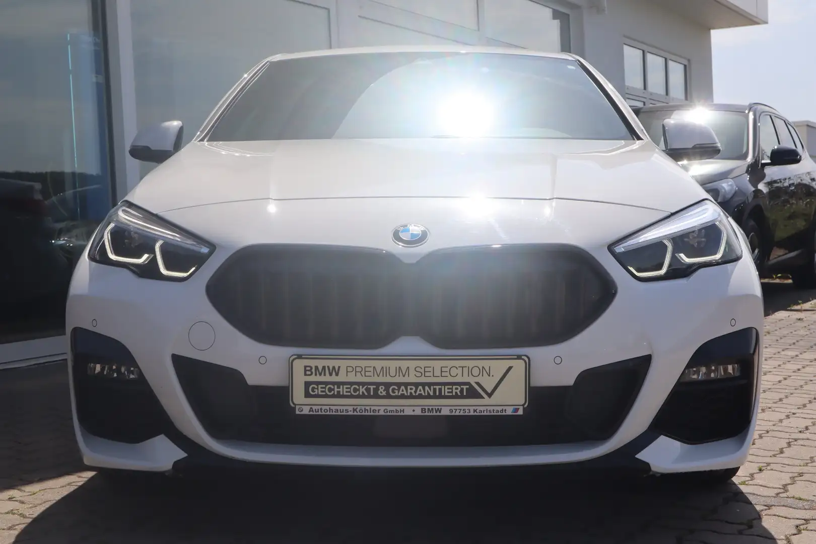 BMW 220 d xDrive Gran Coupé M Sport DAB WLAN Shz PDC Weiß - 2