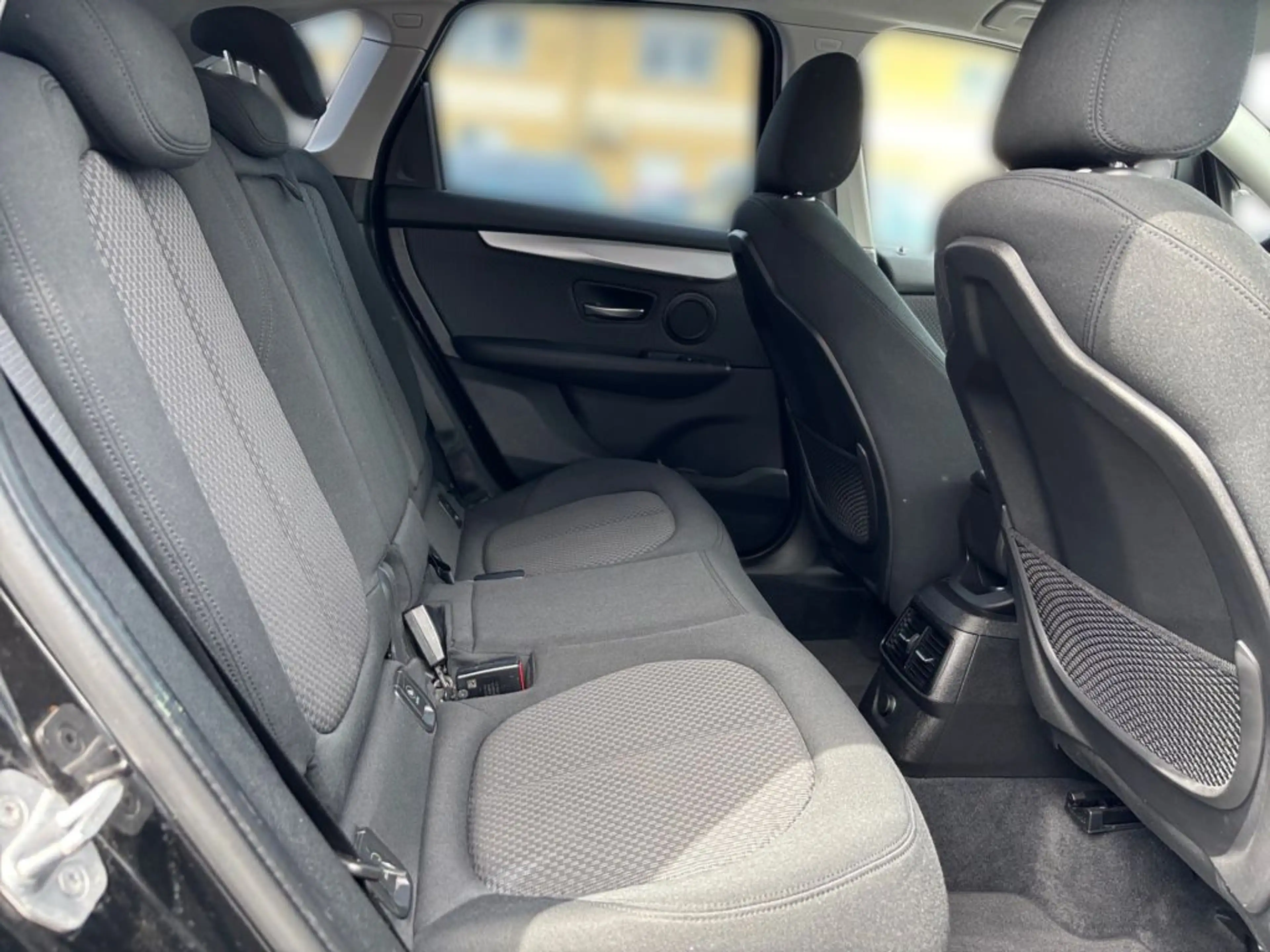 BMW 220 220d Active Tourer Aut. Advantage — photo 13