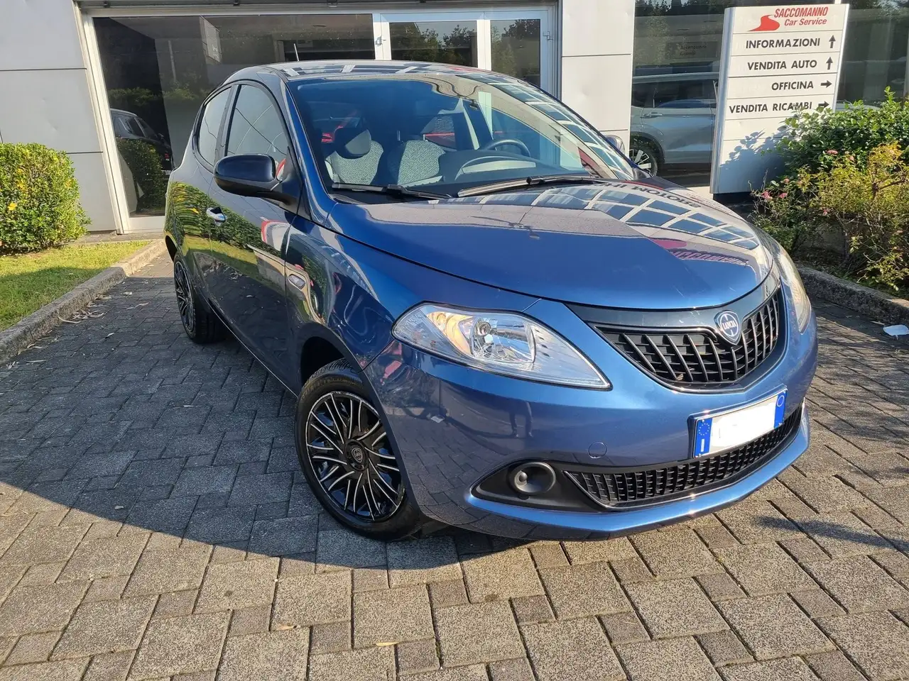 Lancia Ypsilon