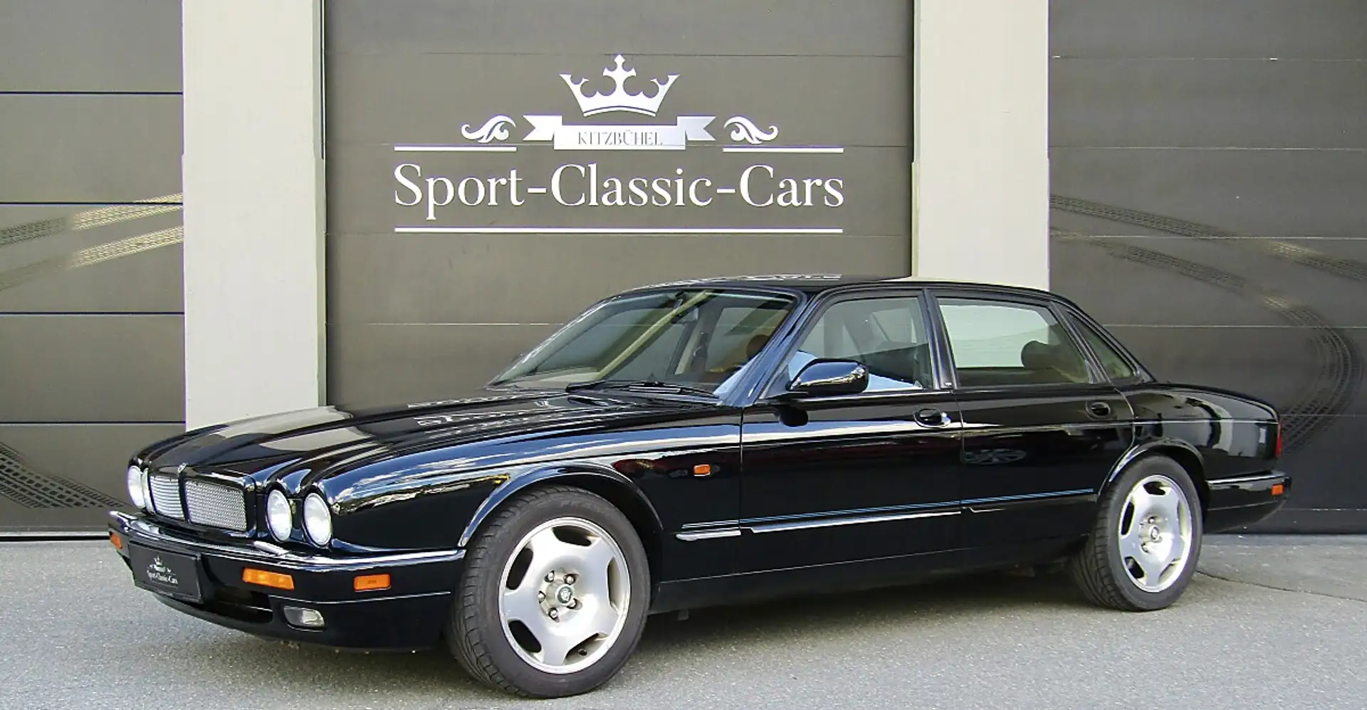 Jaguar XJ R Einzigartig ''Schaltgetriebe'' 1. Besitz Schwarz - 2