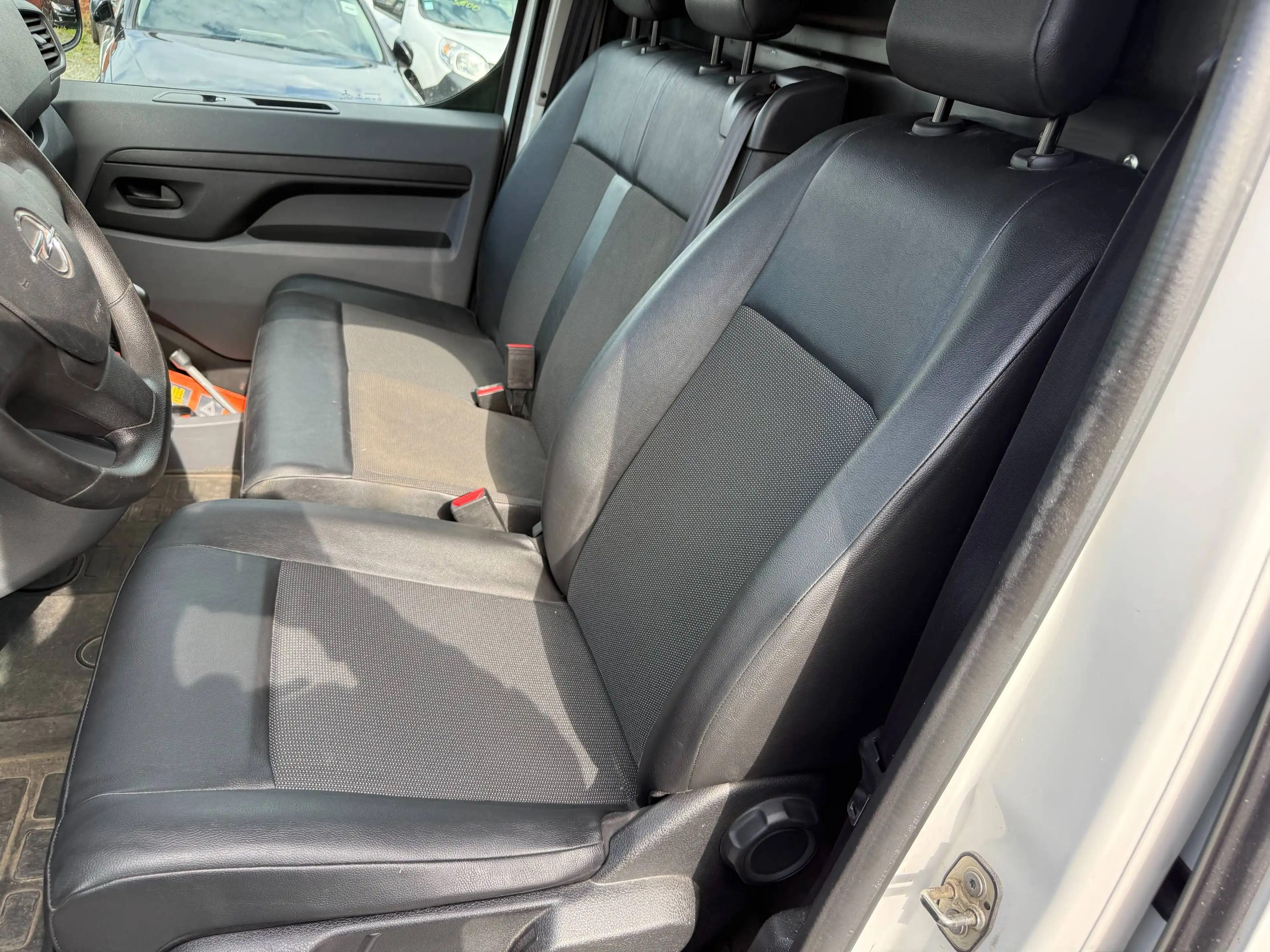 Opel Vivaro L3H1_8.950 €netto — photo 9