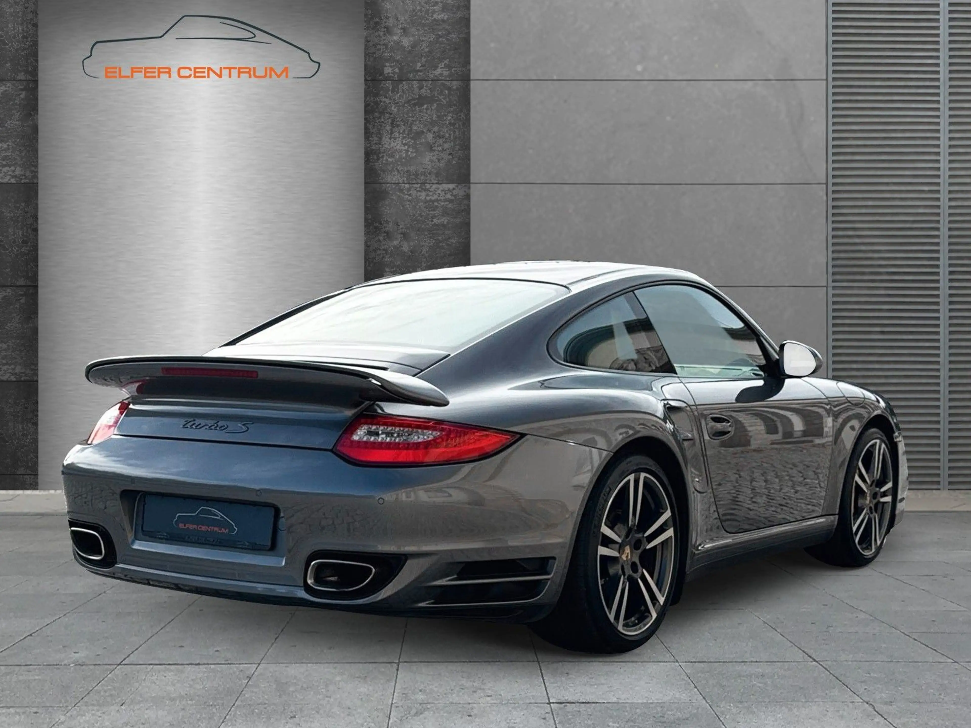 Porsche 997 Turbo S Coupé/SportChrono/19-Turbo II Rad — photo 2