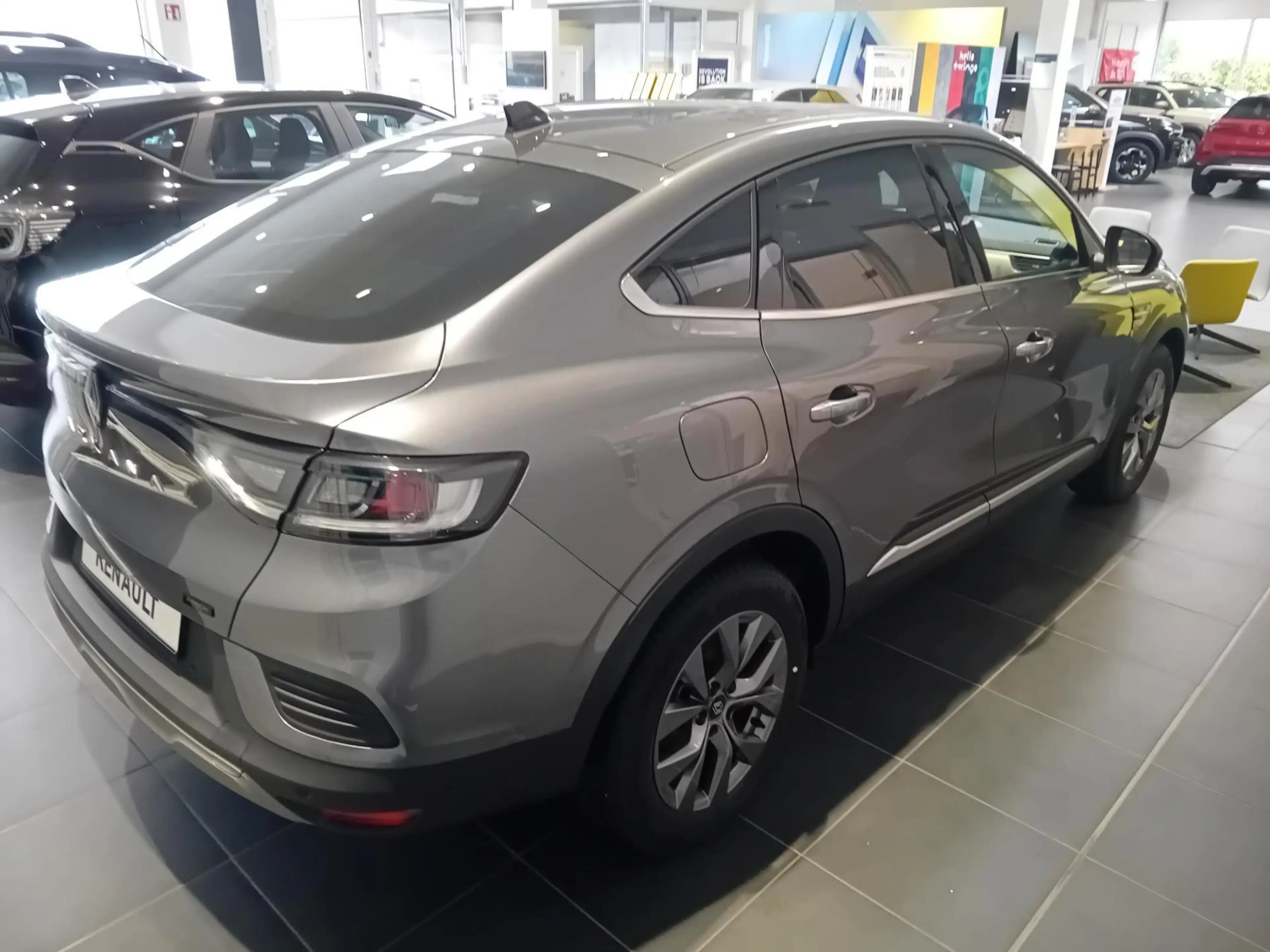 Renault Arkana Techno Full-Hybrid 145/SHZ/PDC/GJR — photo 4