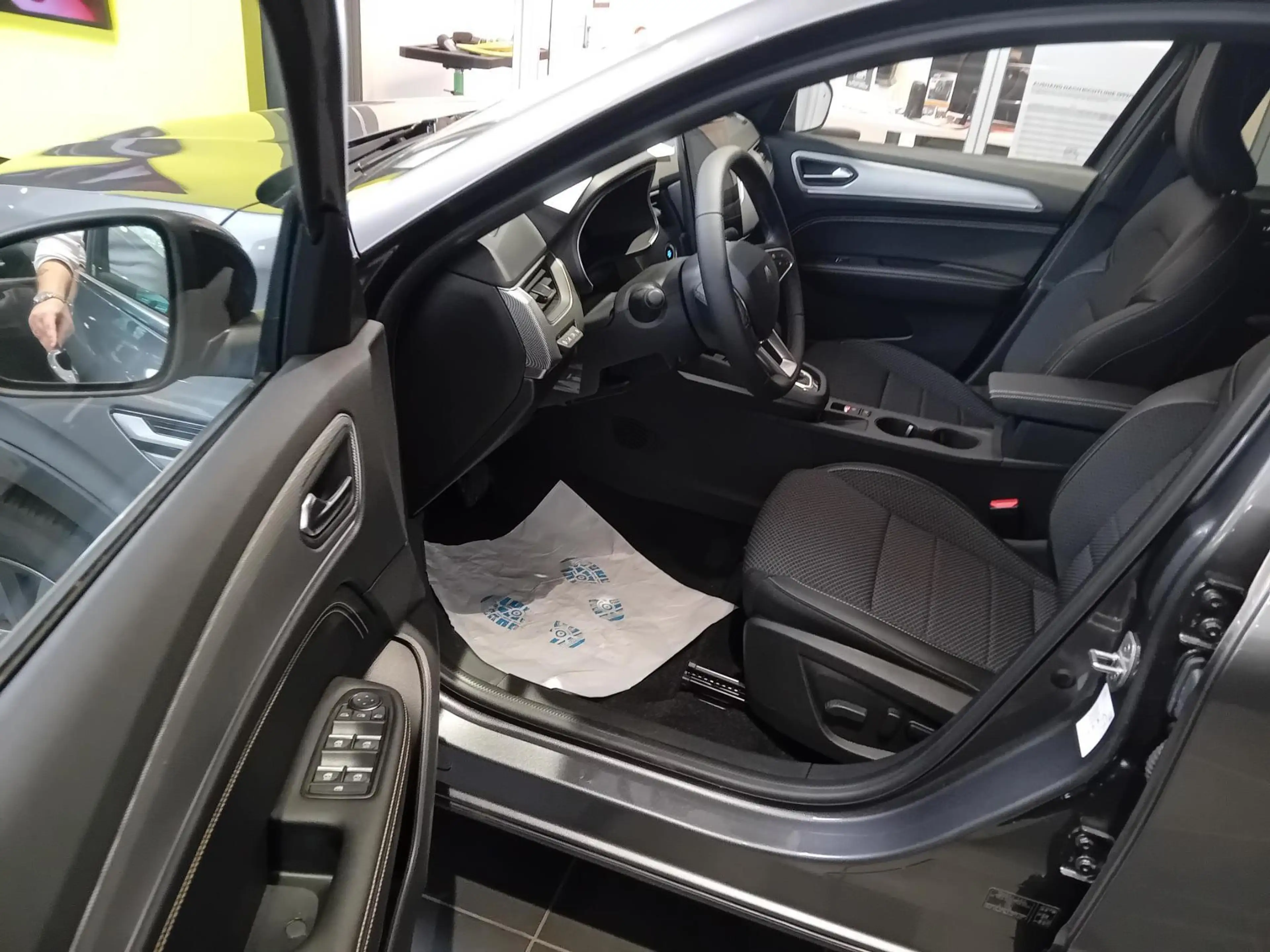 Renault Arkana Techno Full-Hybrid 145/SHZ/PDC/GJR — photo 7