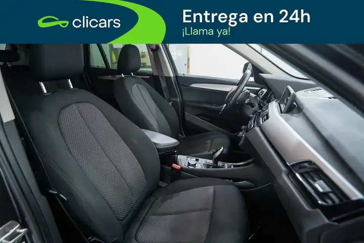 BMW X1 sDrive18dA Corporate 2022, foto 16