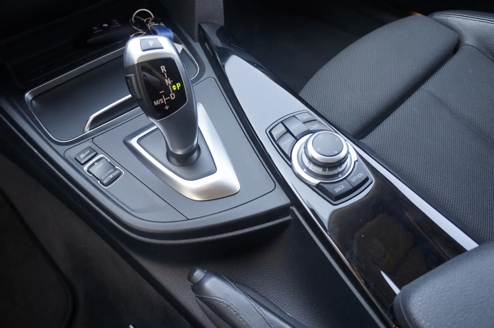 BMW 318 318tds Touring c/clima auto - 1