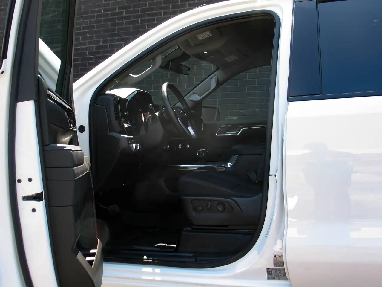GMC Sierra 1500 photo GMC Sierra 1500