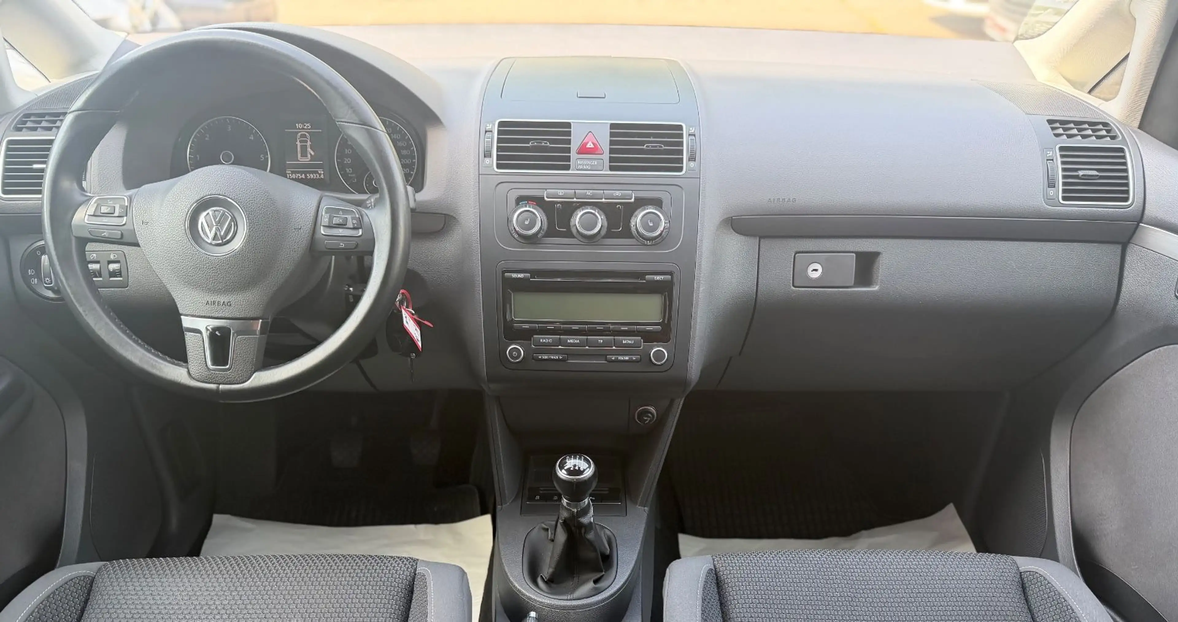 Volkswagen Touran *STANDHEIZUNG*TEMPO.*PDC*1.HAND*ALU*KLIMA* — photo 13