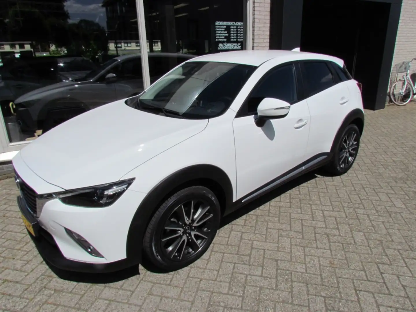 Mazda CX-3 2.0 Skyactiv-G 120pk 6AT 2WD GT-M Blanc - 2