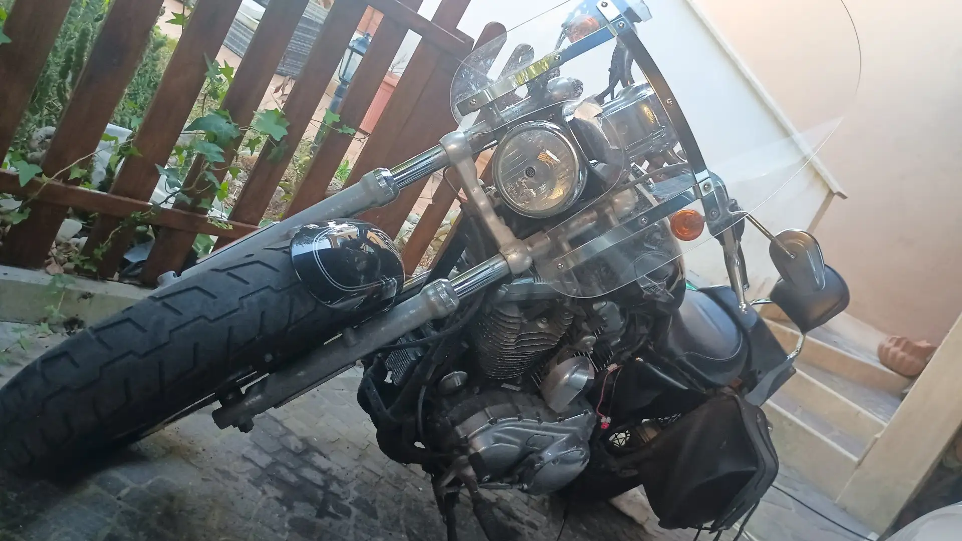 Harley-Davidson 1200 Custom Sporster Black - 1