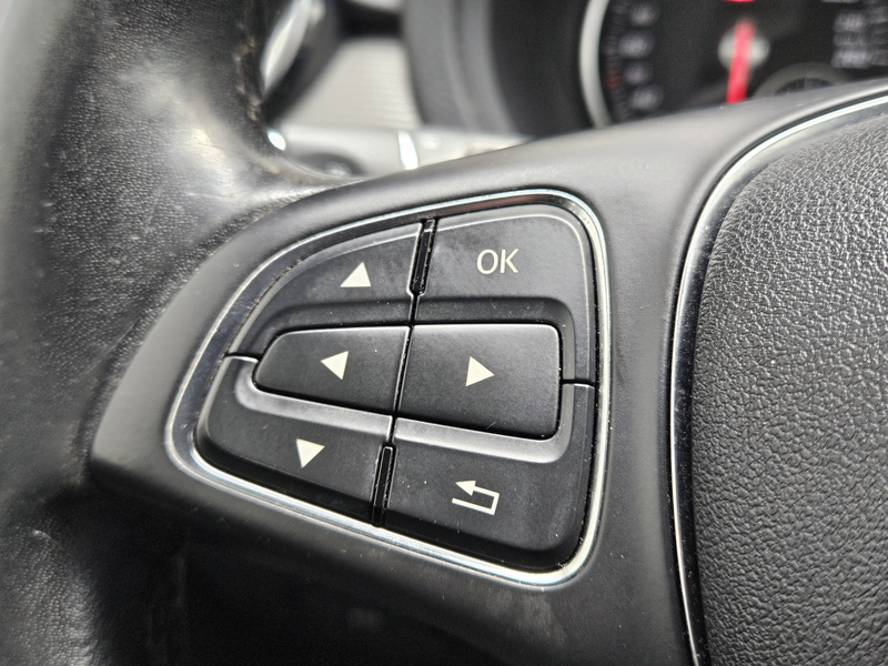 Mercedes-Benz B 180 d Business Solution — photo 22