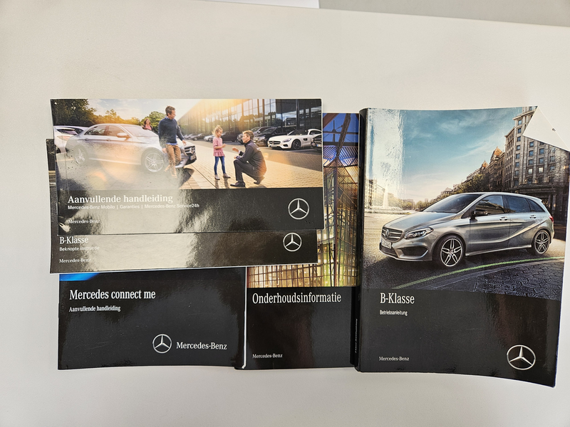 Mercedes-Benz B 180 d Business Solution — photo 17
