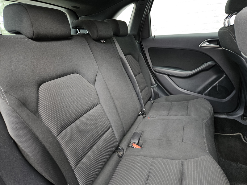 Mercedes-Benz B 180 d Business Solution — photo 21