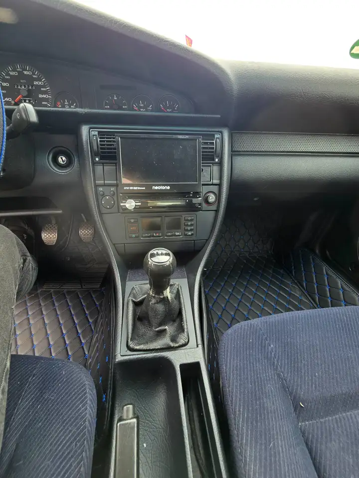 Audi 100 2.6 E, foto 12