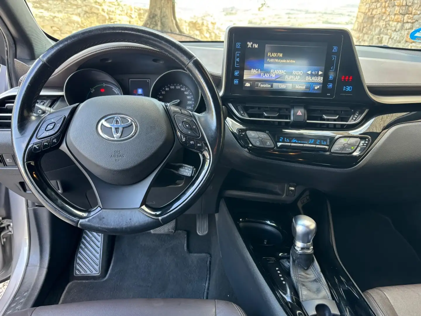 Toyota C-HR 125H Active Gris - 2