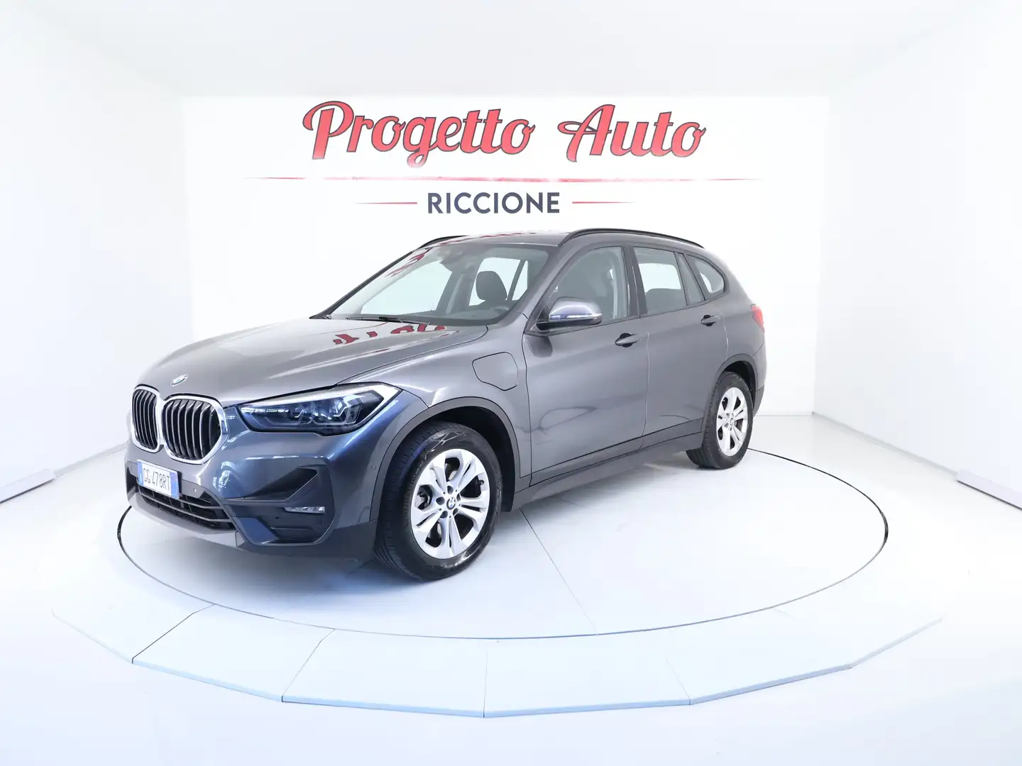 BMW X1 X1 xdrive25e Advantage auto UNIP NAVI TOUCH LED Gris - 1