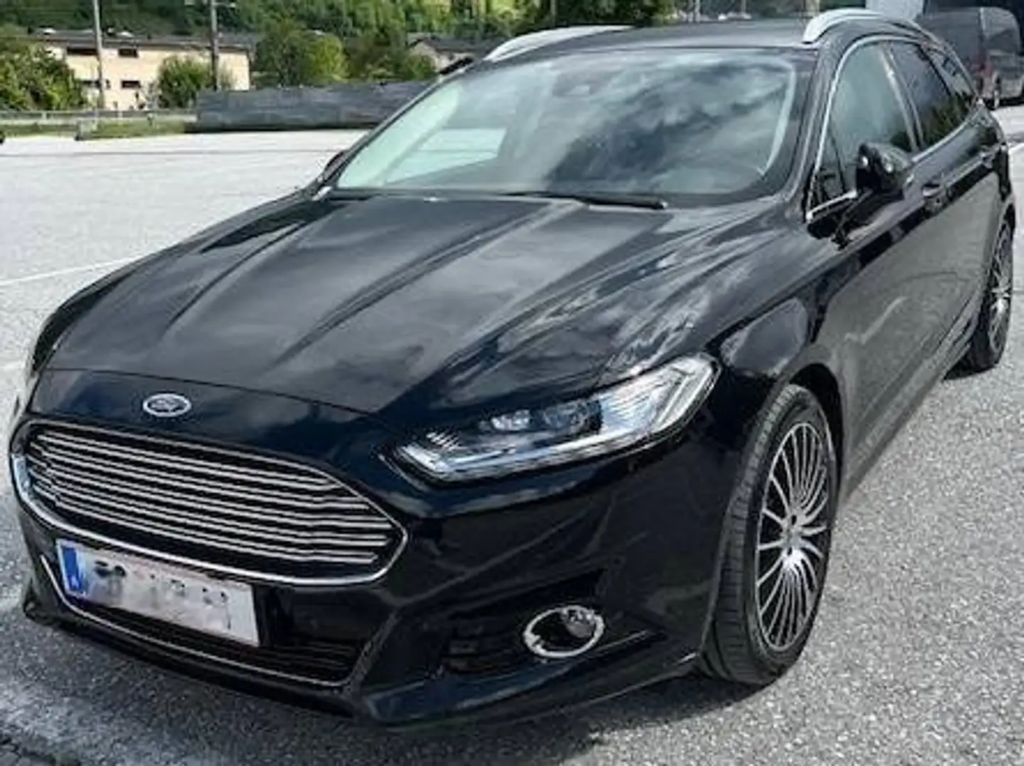 Ford Mondeo Mondeo Traveller Titanium 2,0 TDCi AWD Start/Stop Titanium Schwarz - 1