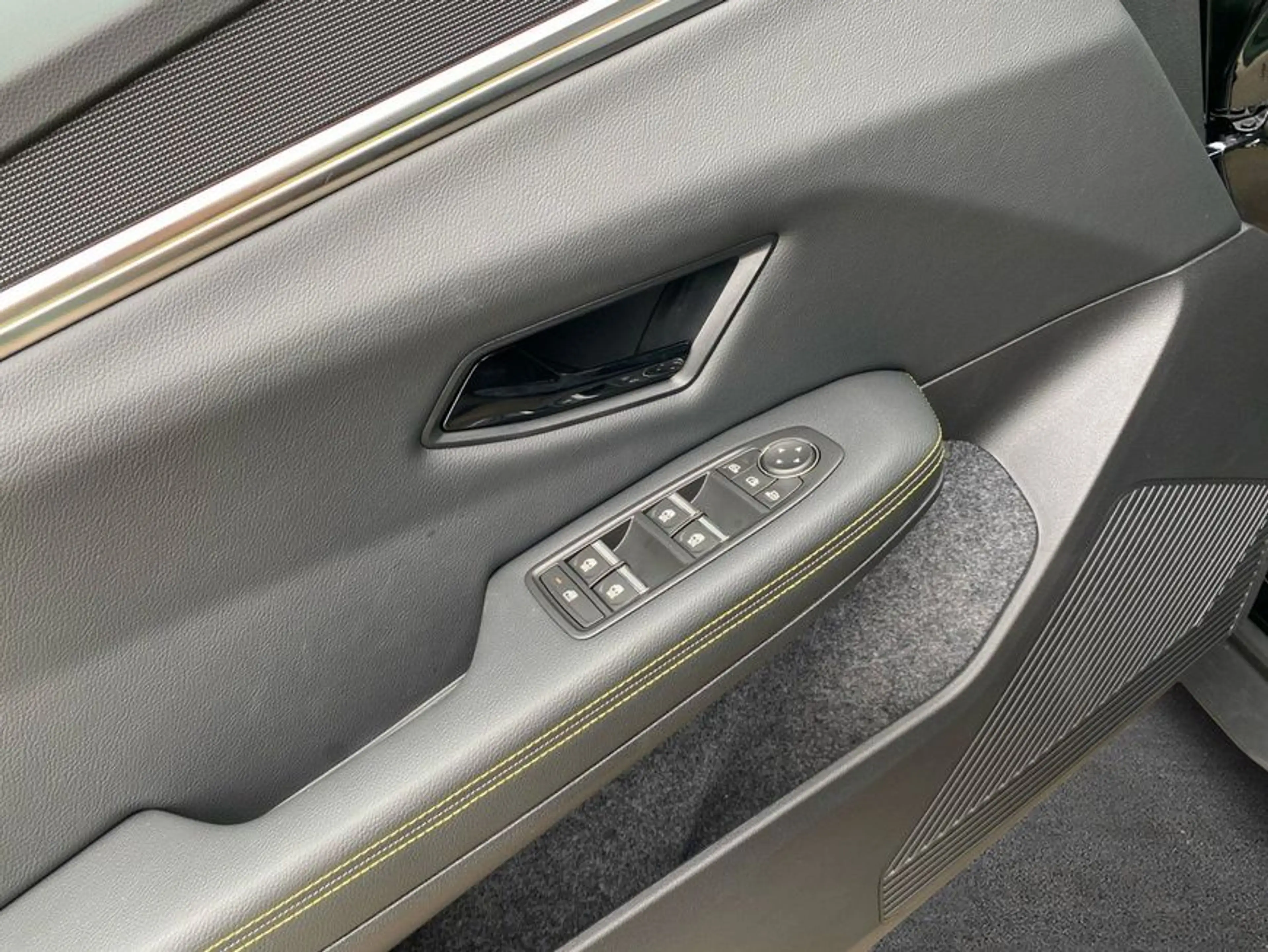 Renault Scenic Scenic E-Tech 220 Long Range Techno 160 kW, 5-türi — photo 14