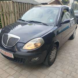 1.2 8v Ypsilon Klima + HU Neu 05/2028