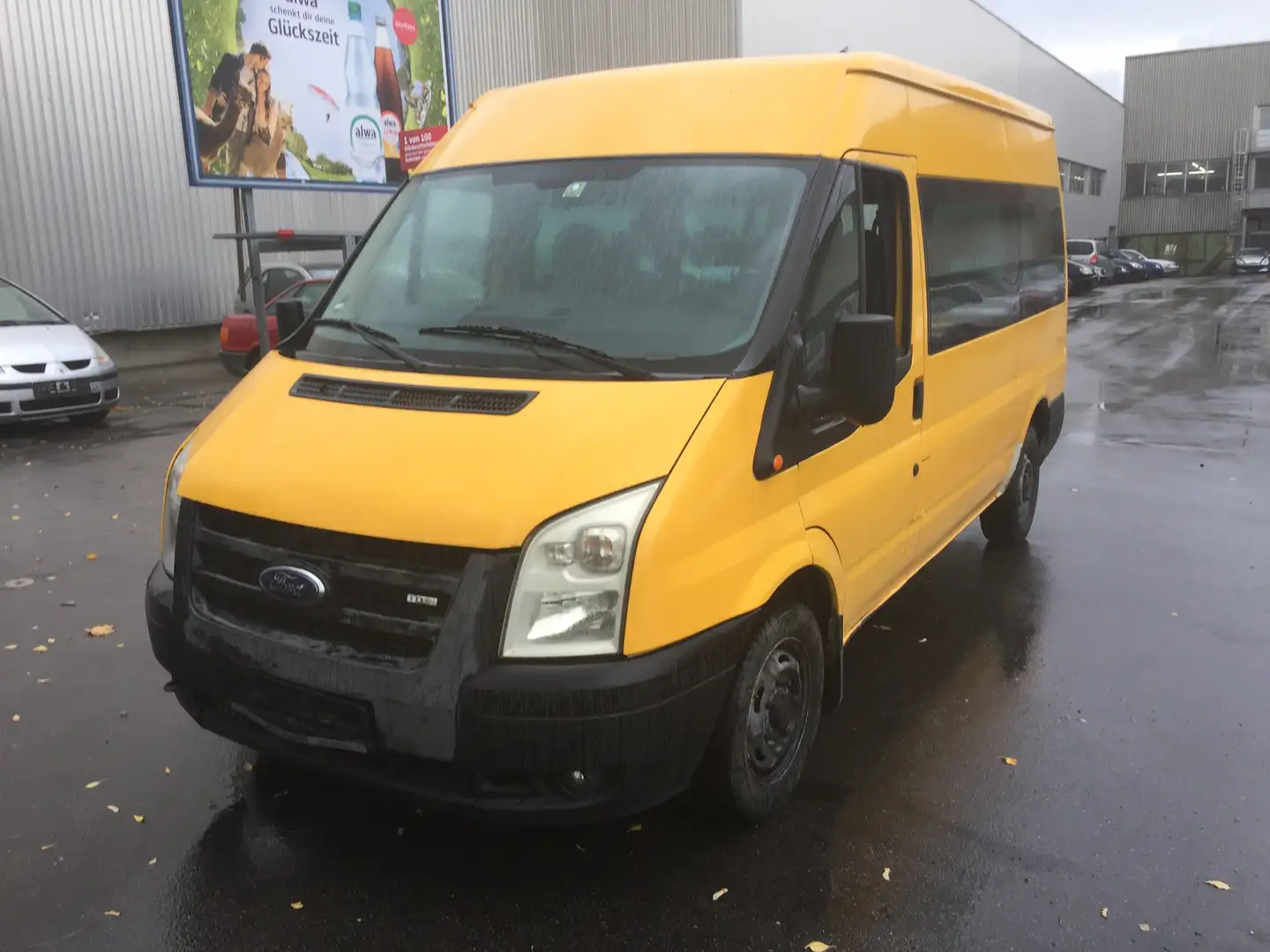 Ford Transit Bus 9 SITZE Beschreibung lesen Gelb - 2
