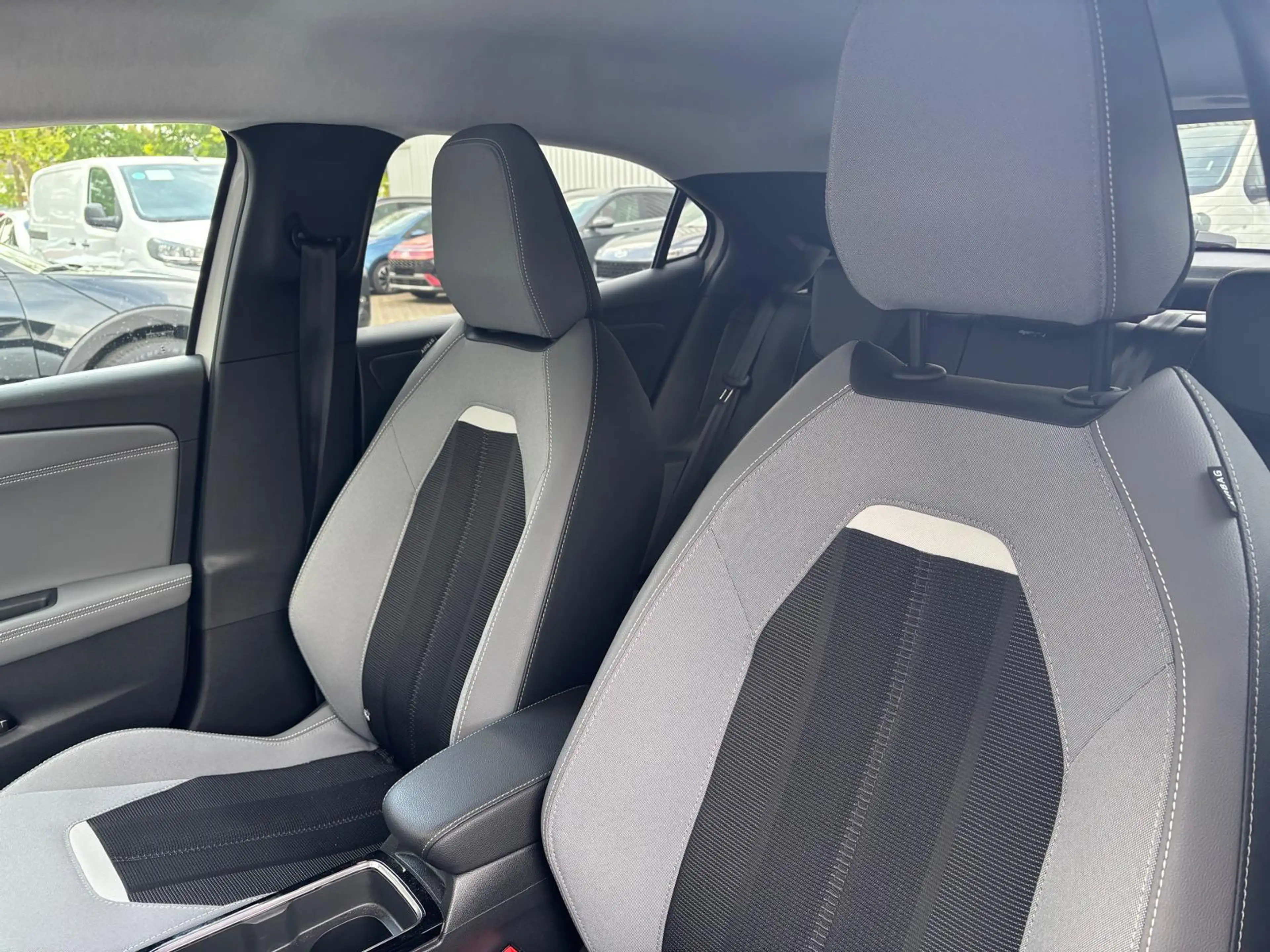 Opel Mokka-E Business Elegance 50-kWh 11kw bl. | Navigatie | Cr — photo 11