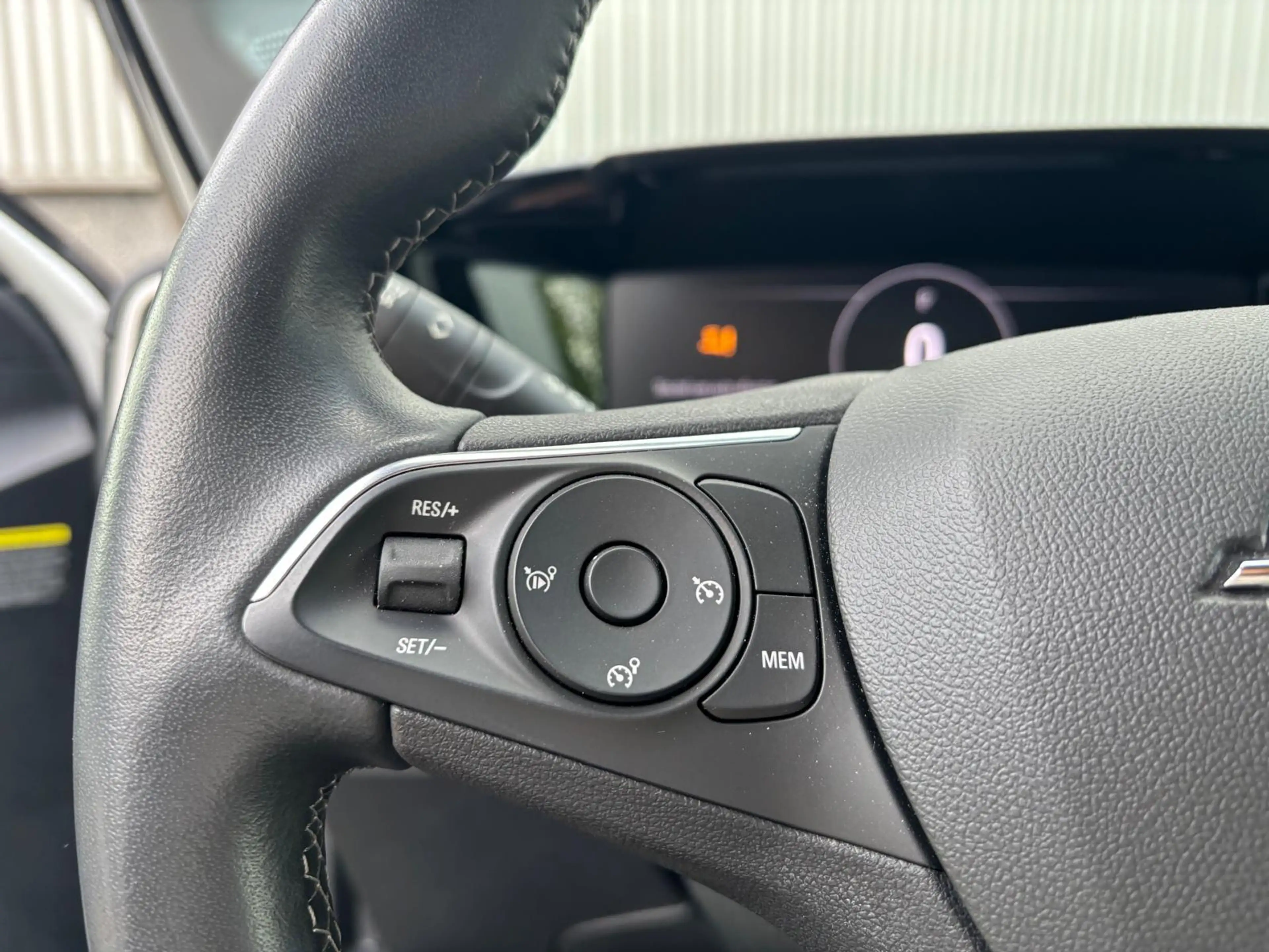 Opel Mokka-E Business Elegance 50-kWh 11kw bl. | Navigatie | Cr — photo 14