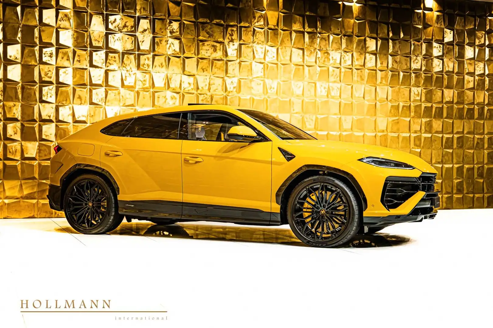 Lamborghini Urus SE+B&O+PANORAMIC Amarillo - 2