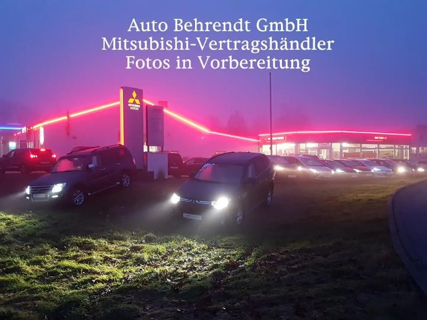 Mitsubishi Outlander Spirit+ 2.0 CVT * SH gepflegt * AHK * Plateado - 1
