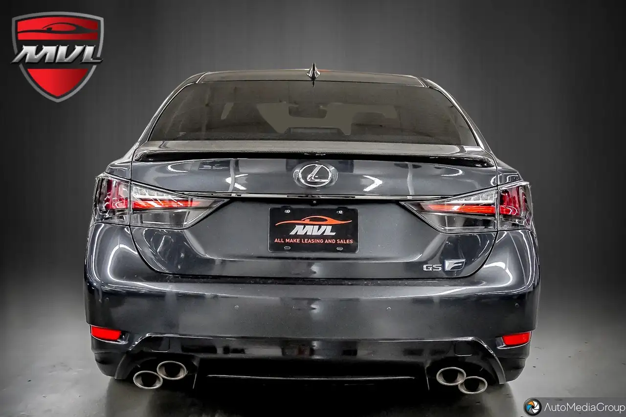 Lexus GS F снимка Lexus GS F