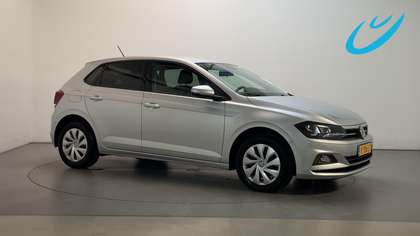 Volkswagen Polo 1.0 TSI Comfortline Business Parkeersensoren Navig
