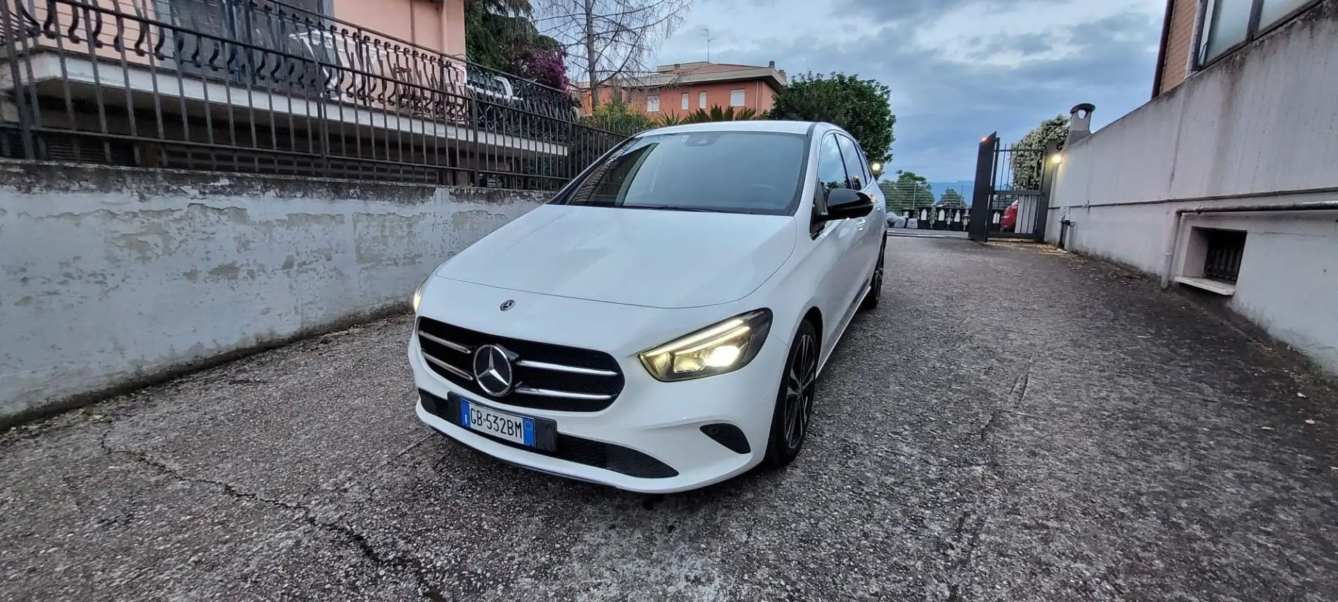Mercedes-Benz B 200 d Sport Plus auto - 1