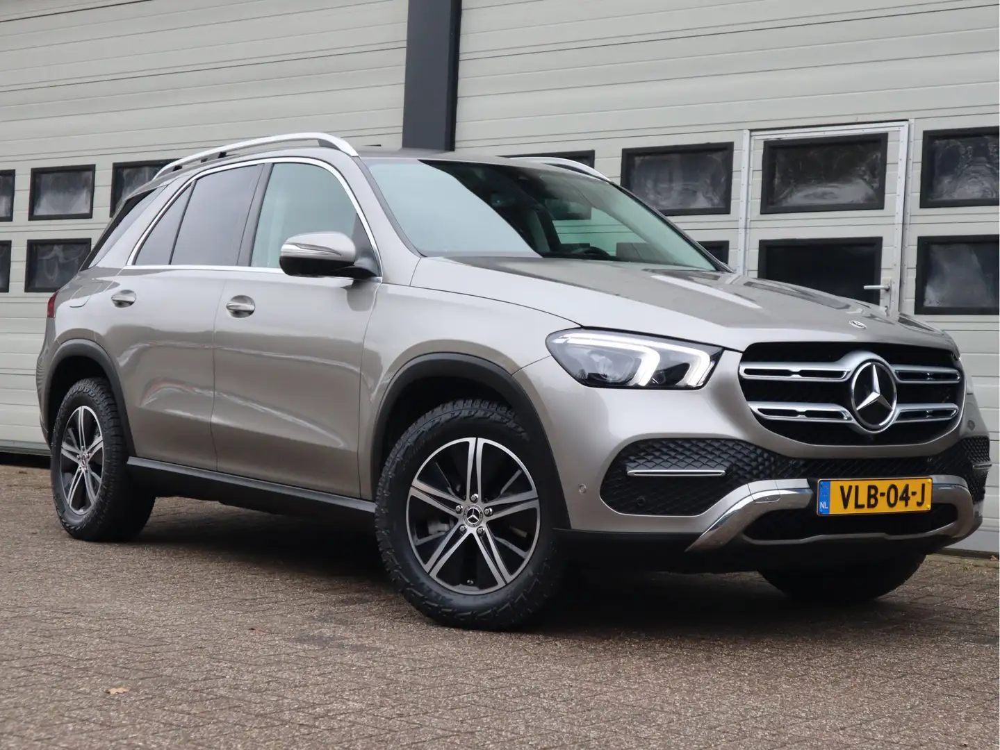 Mercedes-Benz GLE 300 D 4MATIC Euro 6 - Grijs Kenteken - 1ste Eigenaar N Grijs - 2