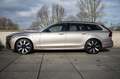Volvo V90 2.0 T6 Plug-in hybrid AWD Ultra Dark Gelamineerd G Grijs - thumbnail 3