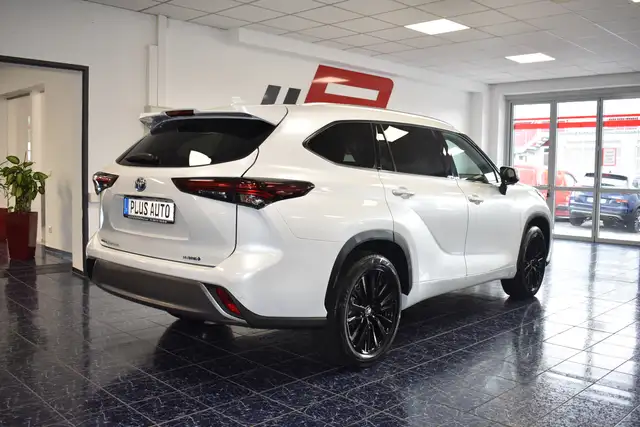 Toyota Highlander 2,5 Hybrid Luxury 7-Sitze Navi Panora
