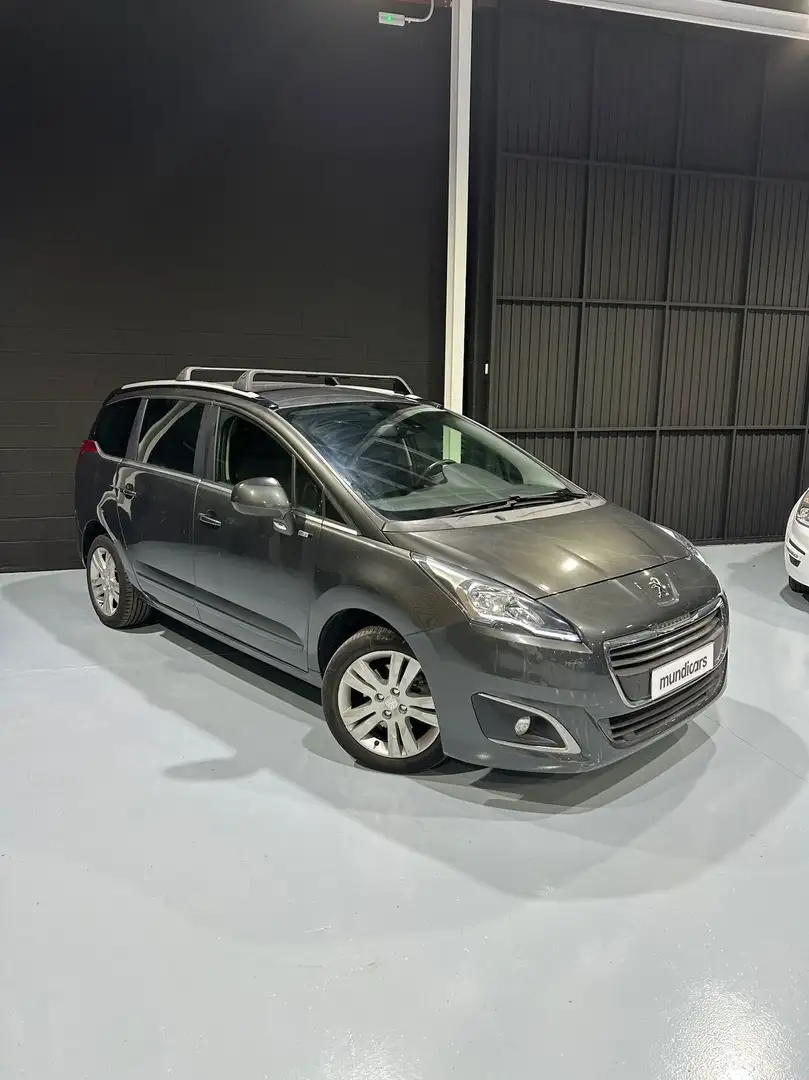 Peugeot 5008 1.6 BlueHDi Style 7 pl. 120 Gris - 2