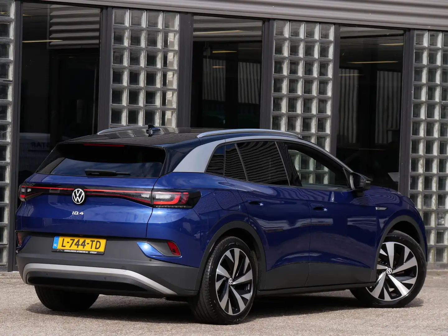 Volkswagen ID.4 1ST 77 kWh/ WEGKL. TREKHAAK/ CAMERA/ LED KOPLAMPEN Blauw - 2