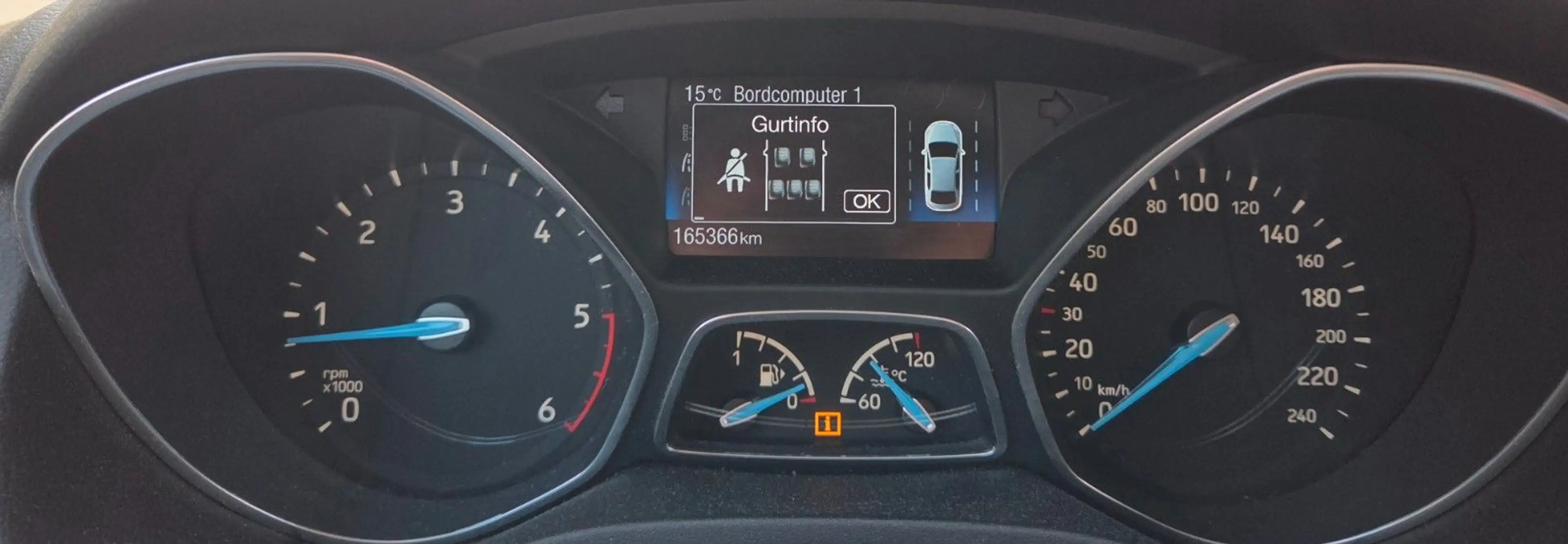 Ford Focus Turnier Business CAM SHZ Navi Klima PDC — photo 13
