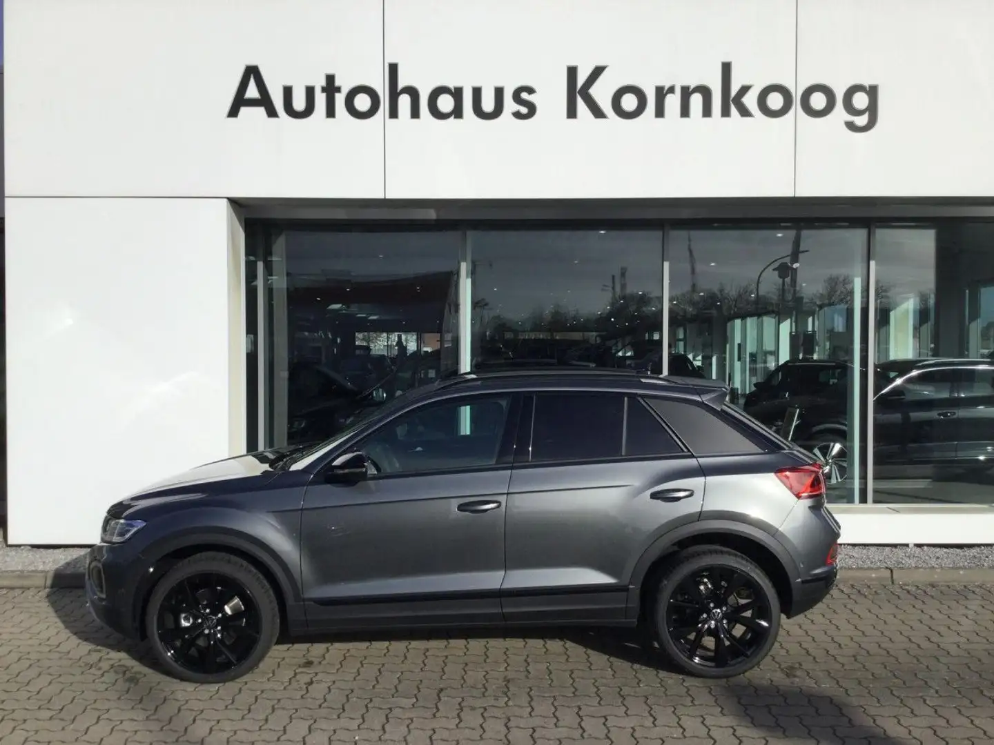 Volkswagen T-Roc 2.0 TDI DSG Style "Black Style" IQ.Drive LED Grau - 1