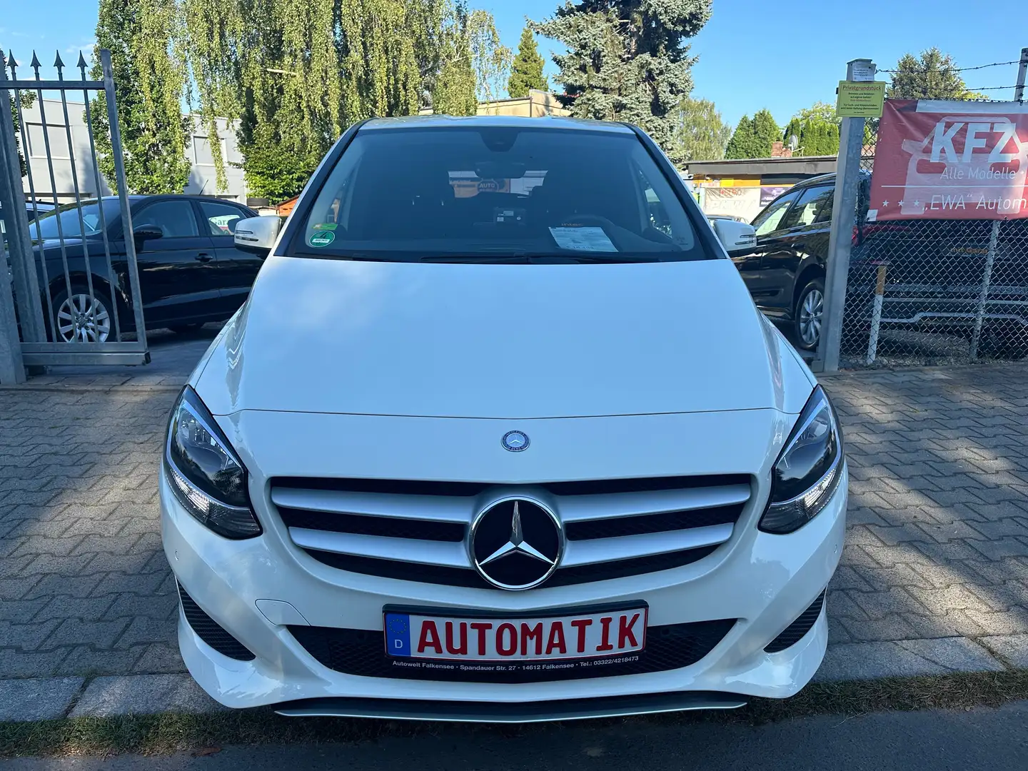 Mercedes-Benz B 160 ,AUTOMATIK,28.TKM !! 2.BESITZ,SCHECKHEFT,2xPDC,TOP Alb - 2