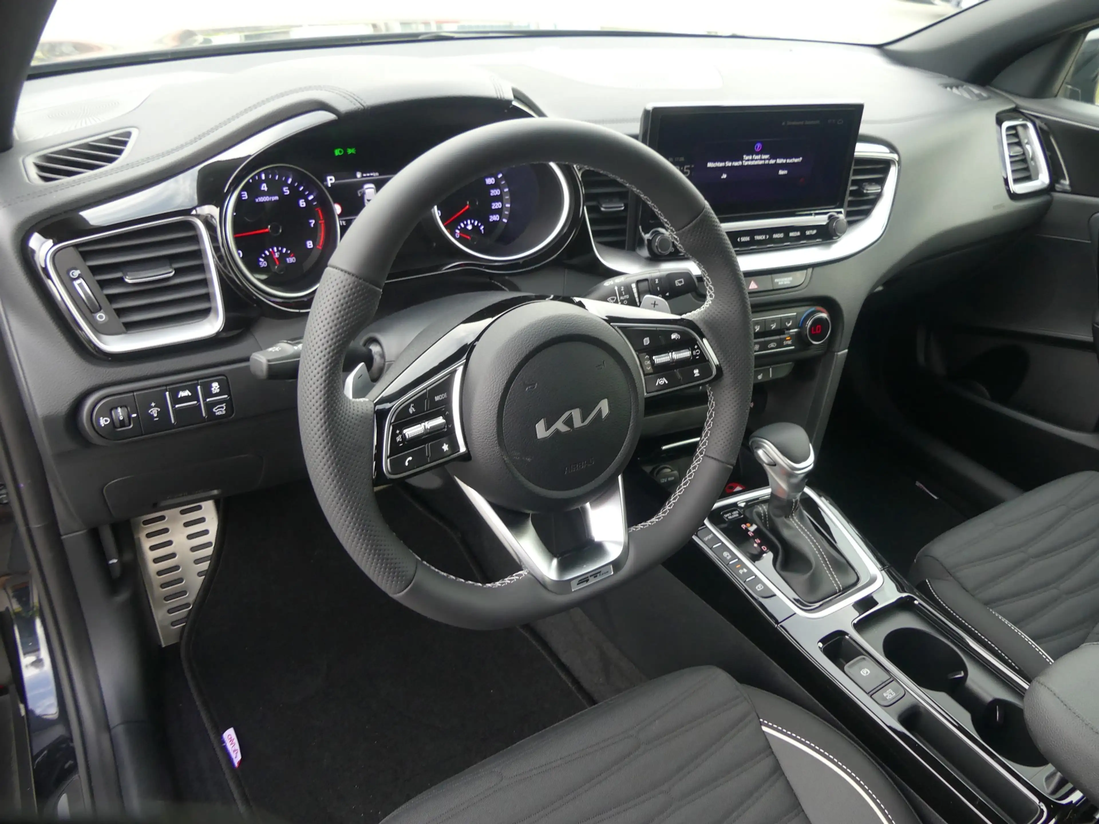 Kia XCeed GT-Line 1.6 GDI Aut. LED ACC Navi Kamera — photo 7
