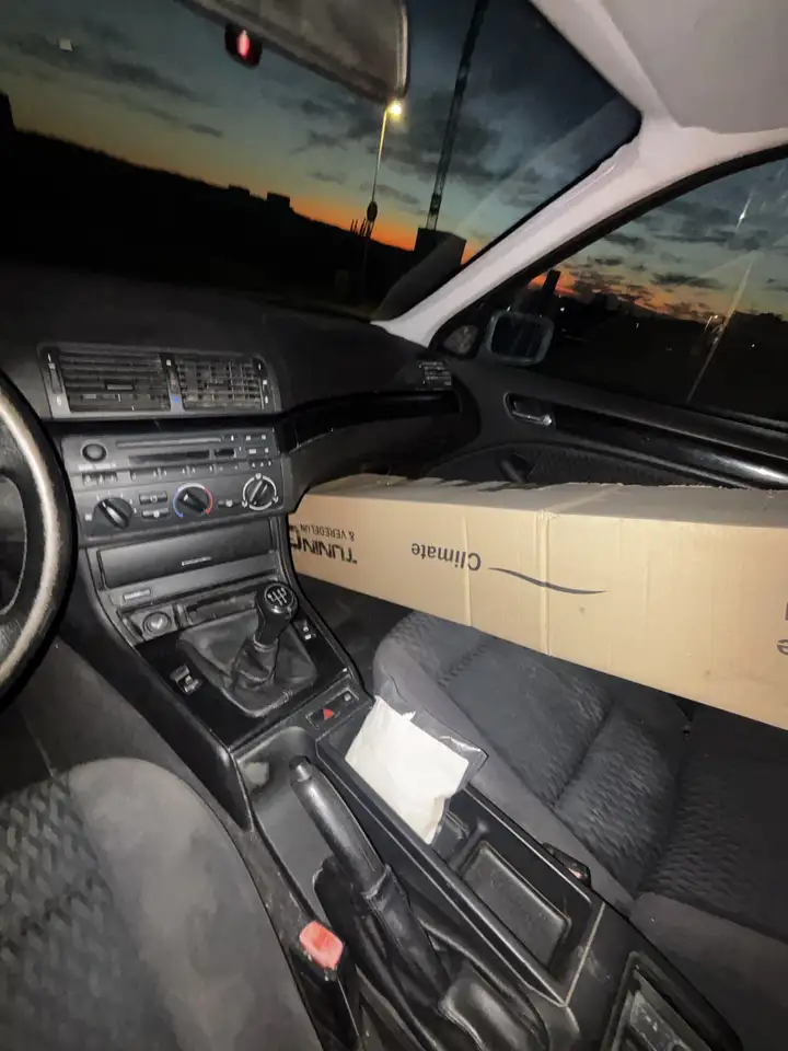 BMW 320i 1. Hand, foto 6