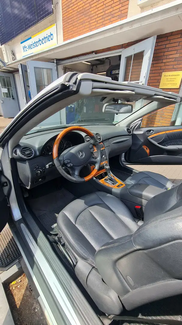 Mercedes-Benz CLK 200 CLK 200 Kompressor (209.442) Szary - 1