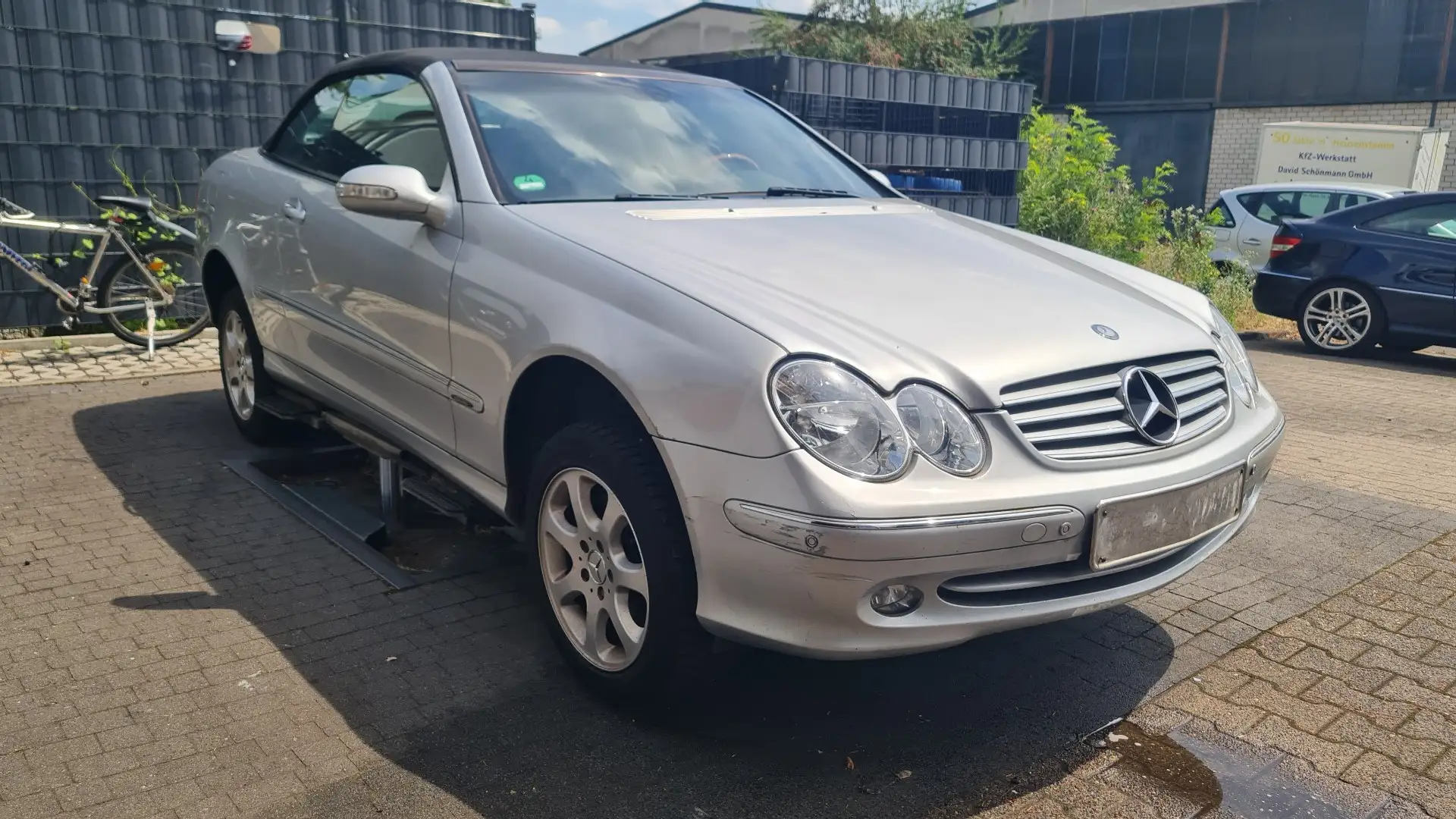 Mercedes-Benz CLK 200 CLK 200 Kompressor (209.442) Szary - 2