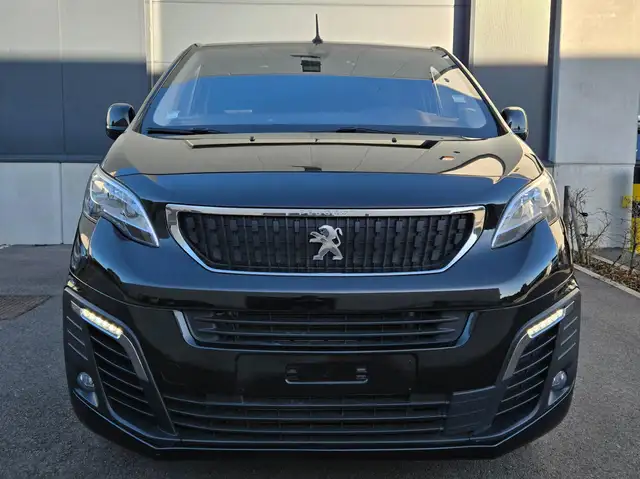 Peugeot Expert view 3
