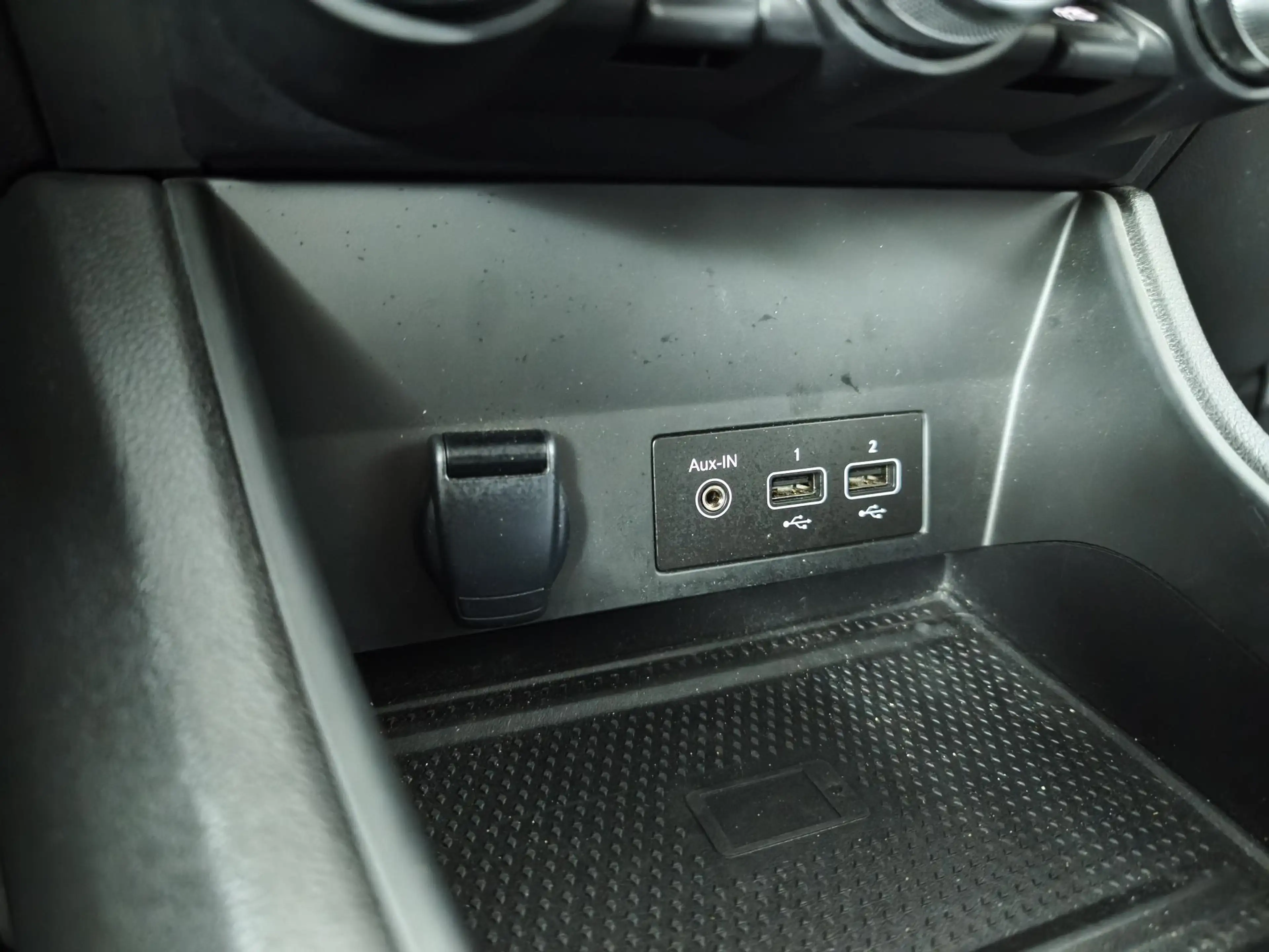 Renault Captur 1.6 E-Tech full hybrid 145 techno | Navigatie | Ca — photo 31