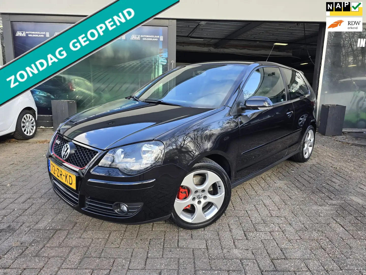 Volkswagen Polo GTI 1.8 | 1E EIGENAAR | 12MND GARANTIE | 150 PK | NL A Black - 1
