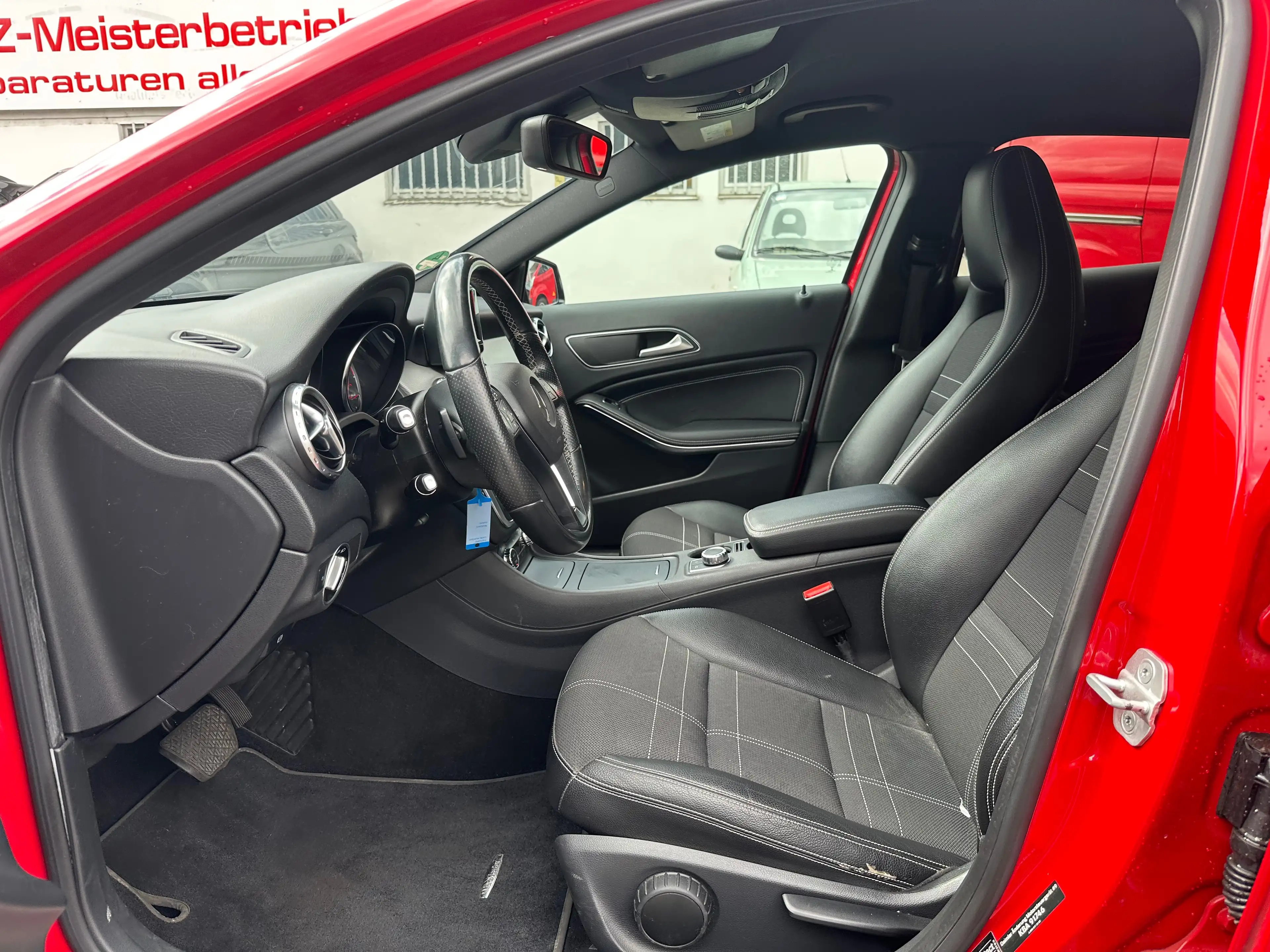 Mercedes-Benz GLA 220 GLA 220 CDI / d 4Matic — photo 11
