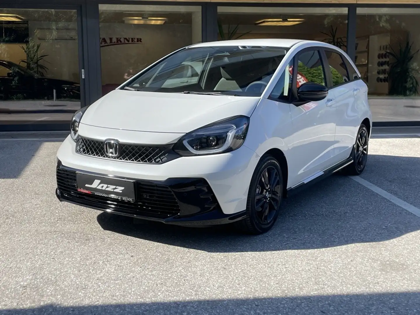Honda Jazz 1,5 i-MMD Hybrid Advance Sport Aut. Weiß - 1