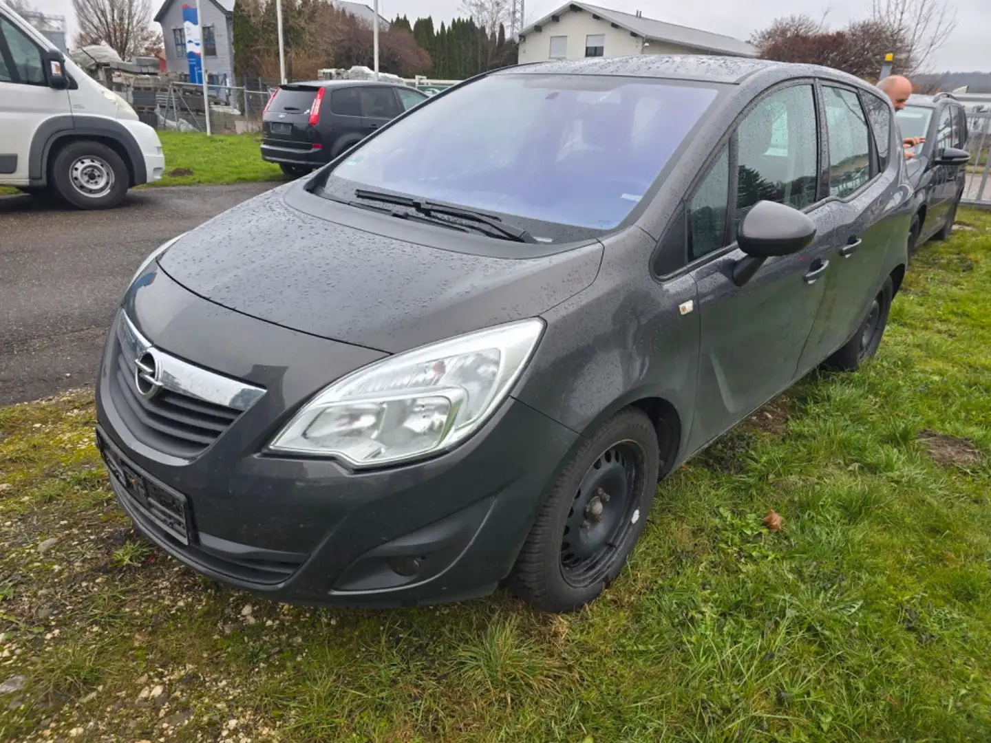 Opel Meriva B Active 1.4 Turbo Grau - 1