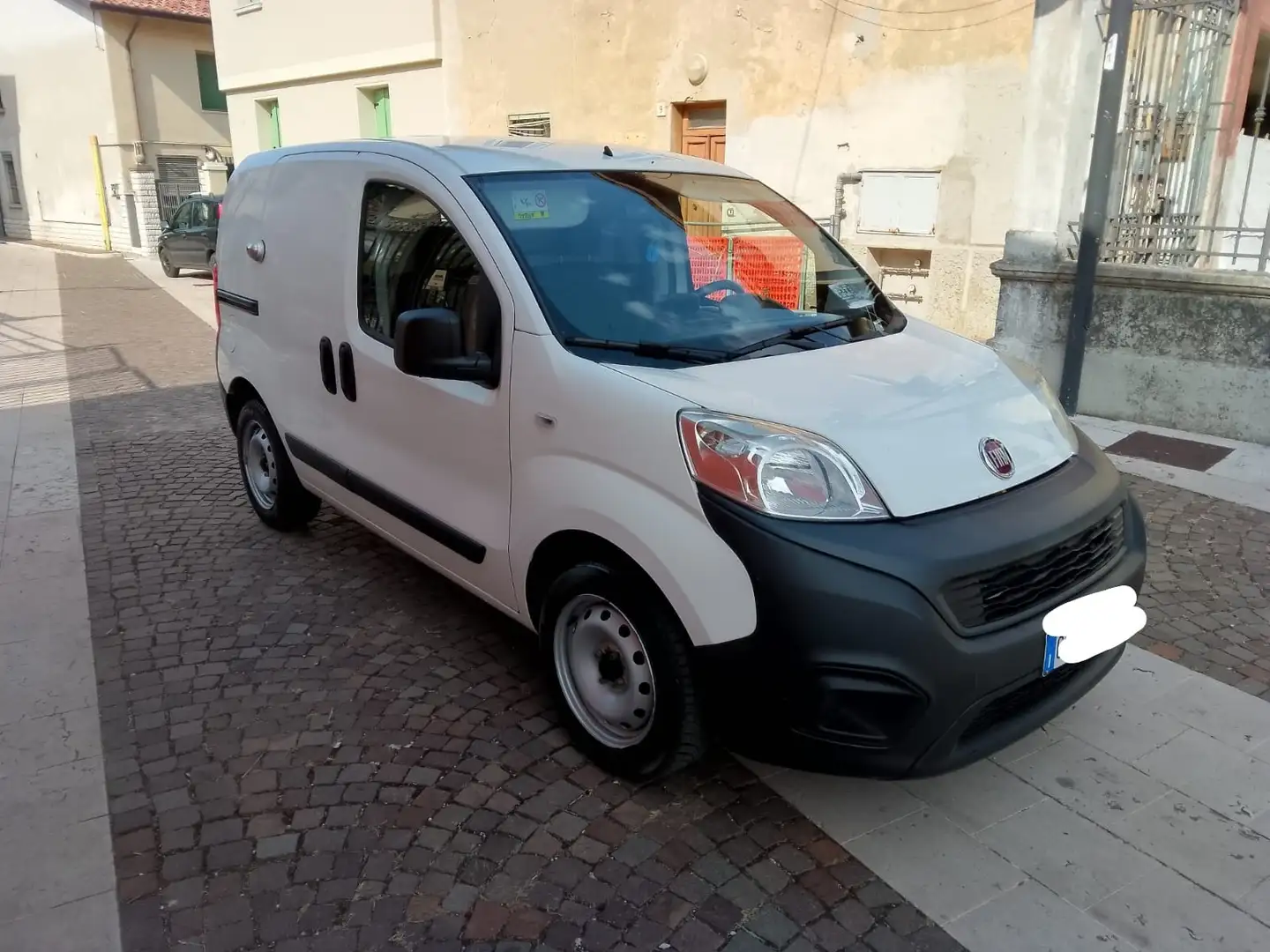 Fiat Fiorino fiat fiorino cargo 1.3 Mjt 80cv E6D-FINAL Bianco - 1